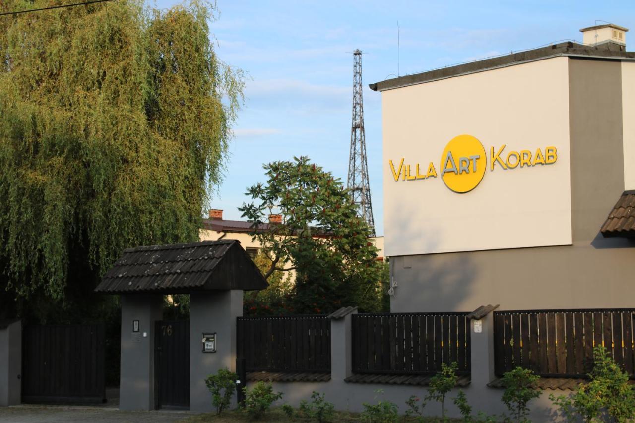 Villa Art Korab Гливице Екстериор снимка